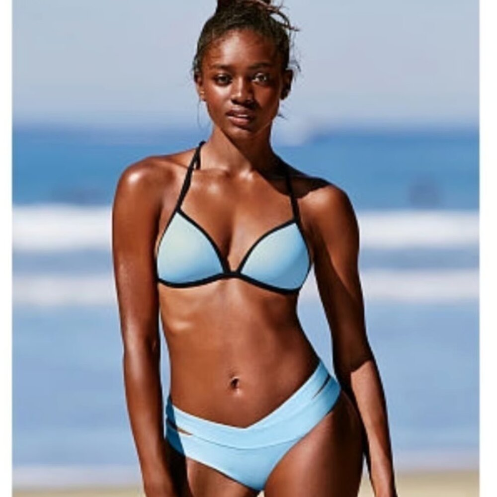 Victoria's Secret PINK triangle push up bikini top - Picture 4 of 5